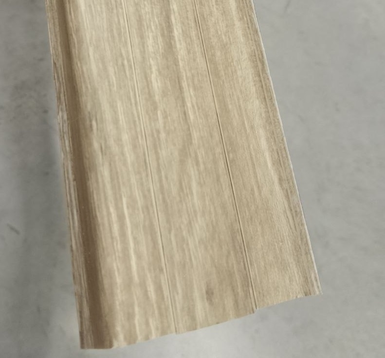 Плинтус напольный SIENA №826 (уп.20 шт) Sines 80мм