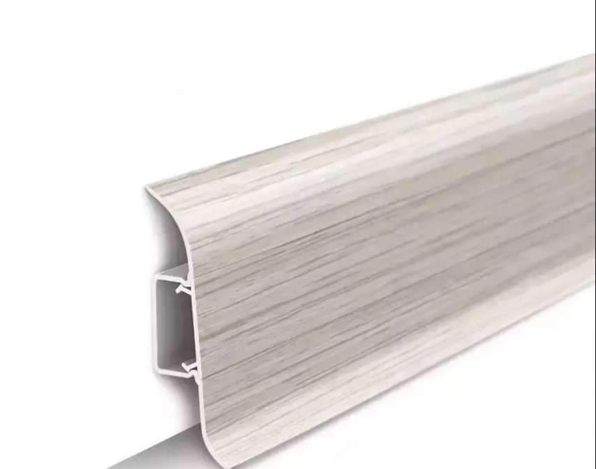 Плинтус ПВХ № 016 (уп.50шт) Ясень белый