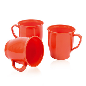 Чашка пласт. UR-3141