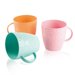 Чашки 4шт. пласт. UR-3416