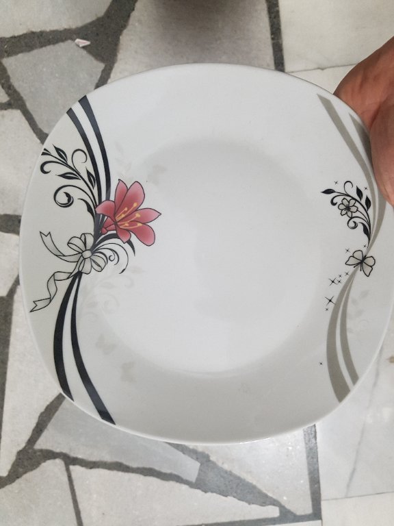 Тарелка обеденная квадратная d.8, 200мм (9003 Лилия)