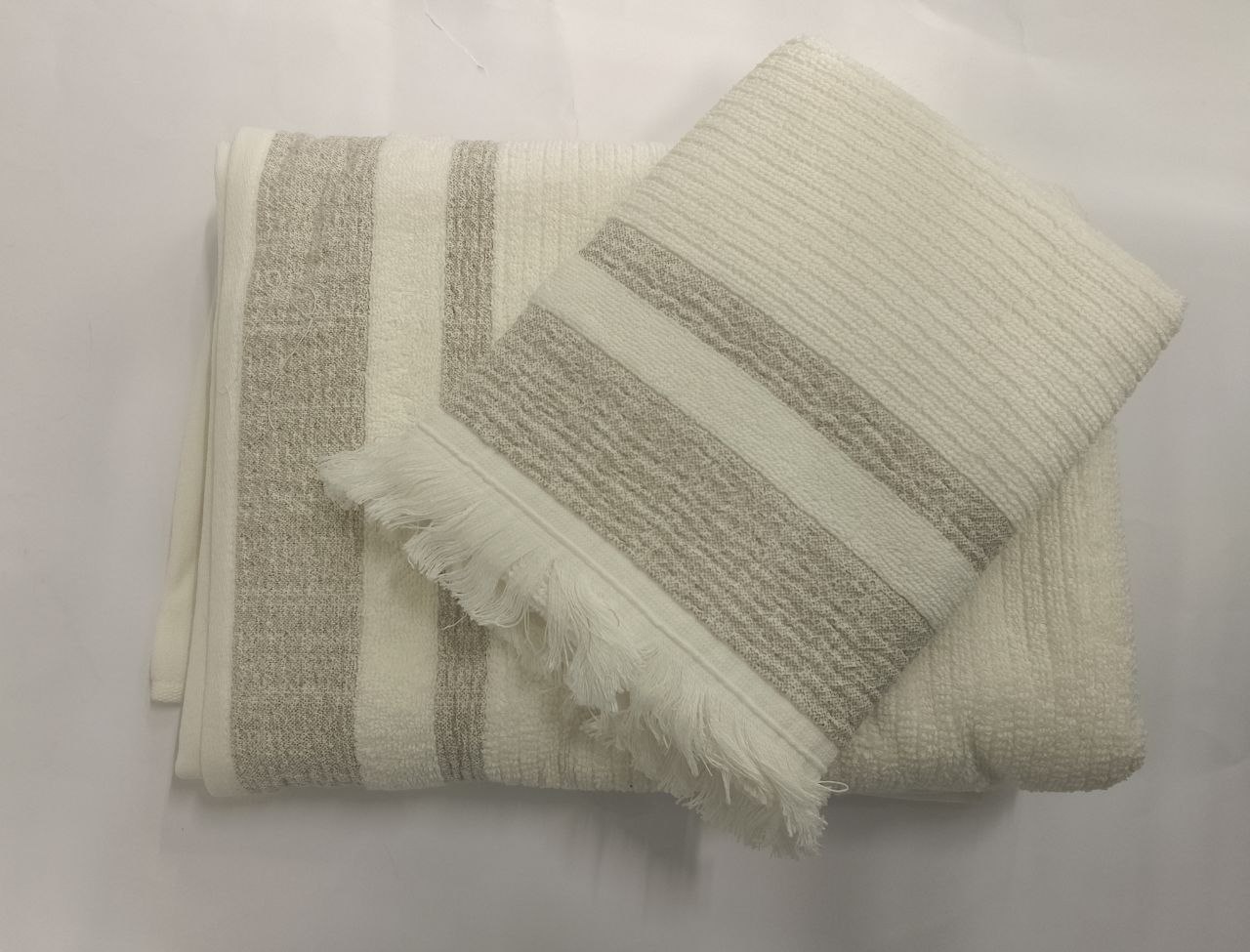 Полотенца в наборе (0,8*1.4 и 0,5*0,7)