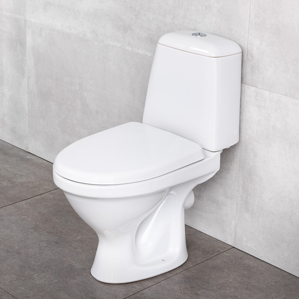 Унитаз компакт SOLO сиденье-дюропласт Soft-close косой выпуск (S7923200UA) ТМ Kolo